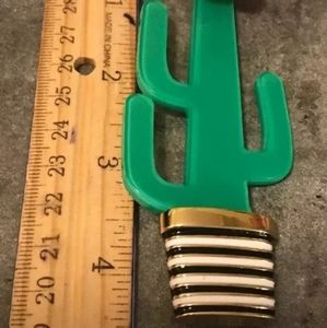 kate spade Jewelry - Kate Spade cactus scenic new York pendant kate spade Jewelry - Kate Spade cactus scenic new York pendant